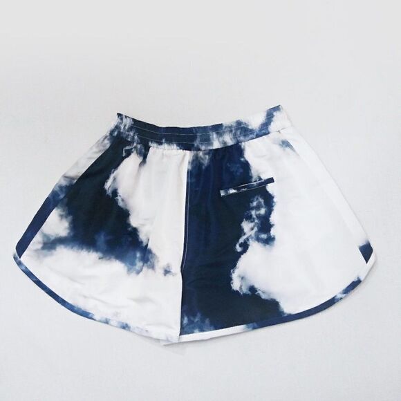 ALEXANDER MCQUEEN Blue Sky Tie Dye Pull On Shorts XL / 10 Clouds Drawstring NWT - Picture 7 of 14